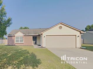 105 Buckthorne Ln, Mooresville, IN