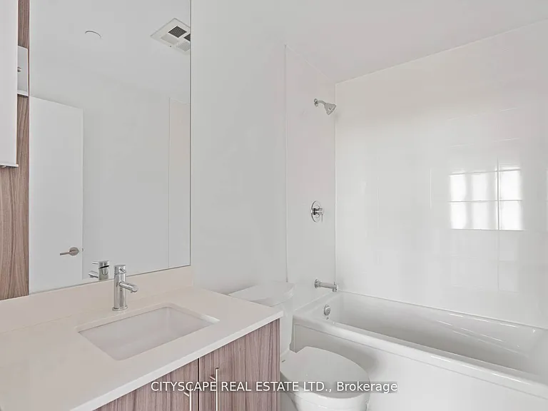 225 Veterans Dr #706 — Photo 17