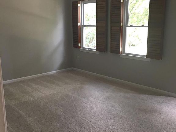 5th image of 5812 Queens Gate Ct