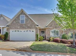 427 Clare Bank Dr, Greer, SC 29650