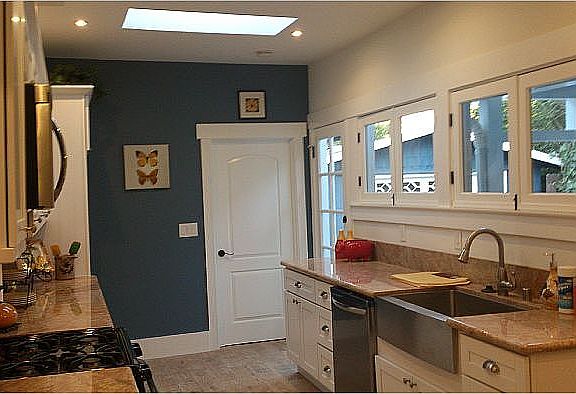 4th image of 756 N Chester Ave