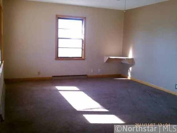 5th image of 512 Main St E