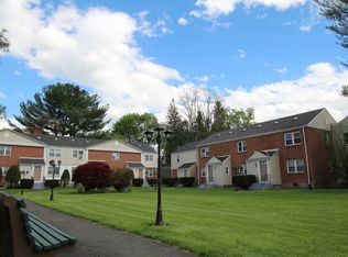 25 Millers Ln #A, Kingston, NY 12401