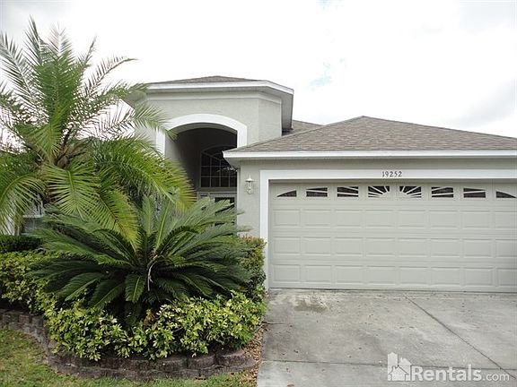 2nd image of 19252 Fishermans Bend Dr
