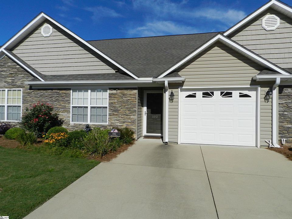 1st image of 102 Shalom Dr