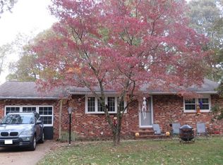 11 Carroll Rd, Pasadena, MD 21122