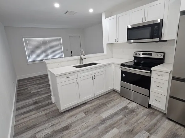 2032 Taylor St #2032, Hollywood, FL 33020