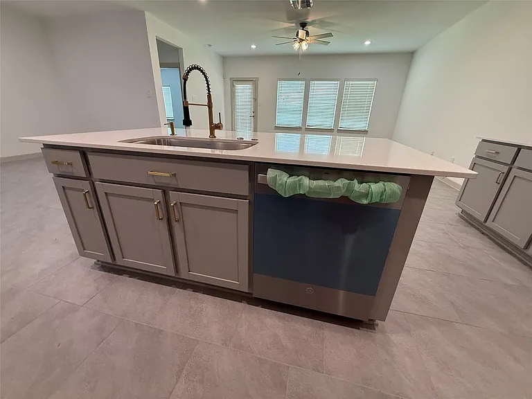28934 Lupo River Ct — Photo 34