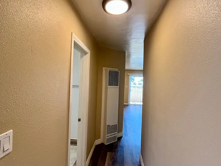 2174 Montgomery Ave #C — Photo 12