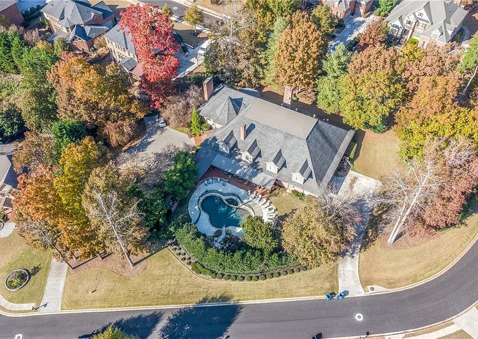 1st image of 2063 Greenway Mill Ct