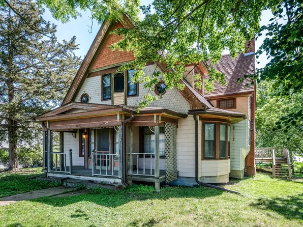 563 S Maple St, Avoca, IA 51521