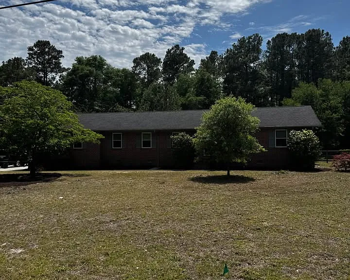 2915 Middle Sound Loop Rd — Photo 1