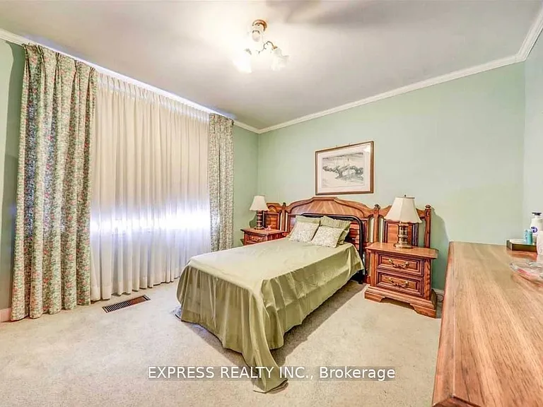 46 William Cragg Dr — Photo 10