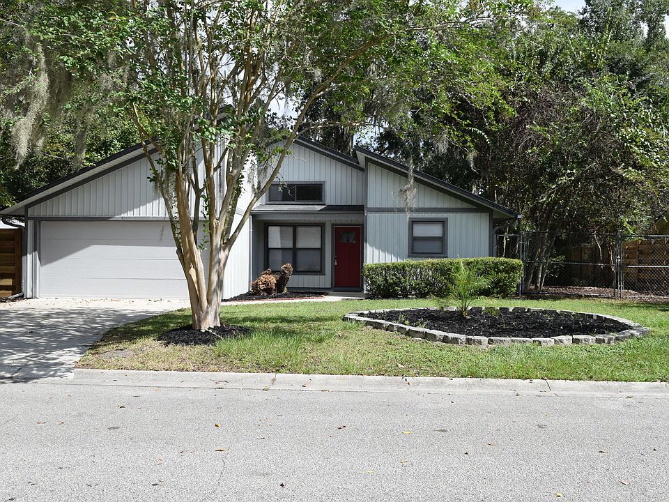 1st image of 7415 NW 21st Ct