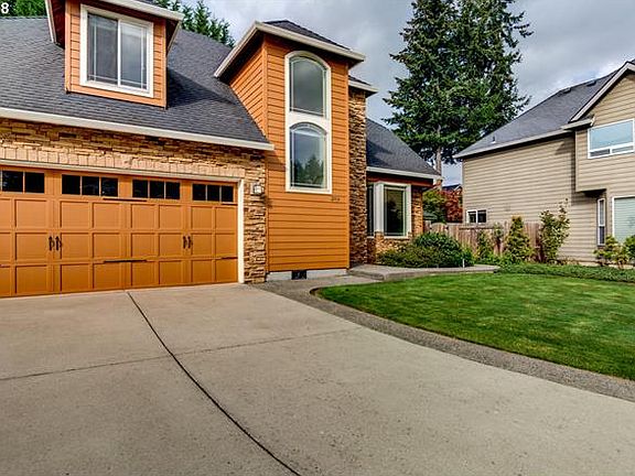 3rd image of 2414 NE 182nd Ct