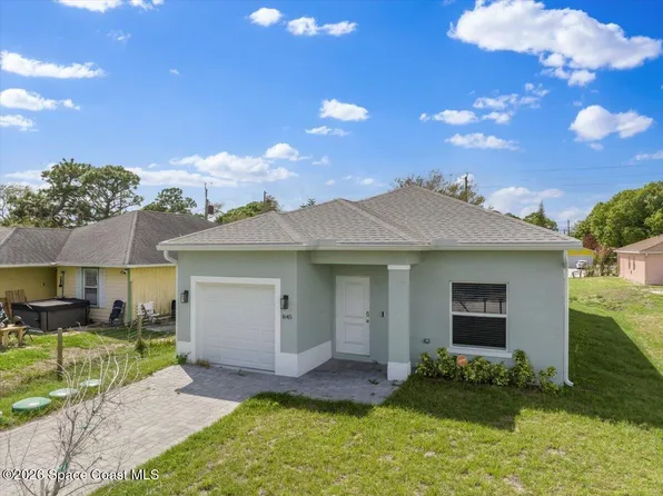 1645 19th Ave, Vero Beach, FL 32962