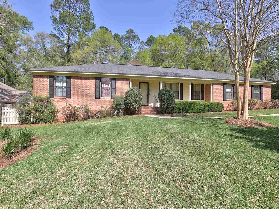 1st image of 3226 Shamrock E