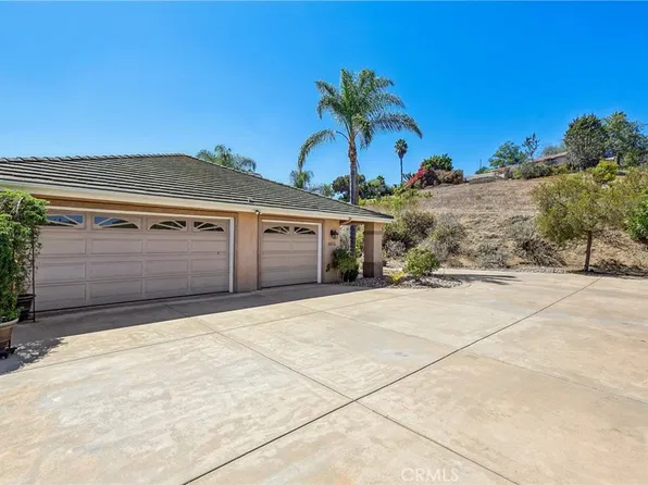 3676 Alta Vista Dr, Fallbrook, CA 92028