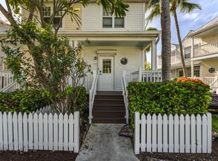 5110 Sunset Village Dr, Duck Key, FL 33050