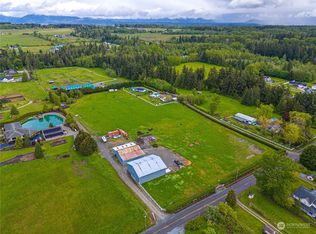 11886 Ten Acres Ln, Mount Vernon, WA 98273