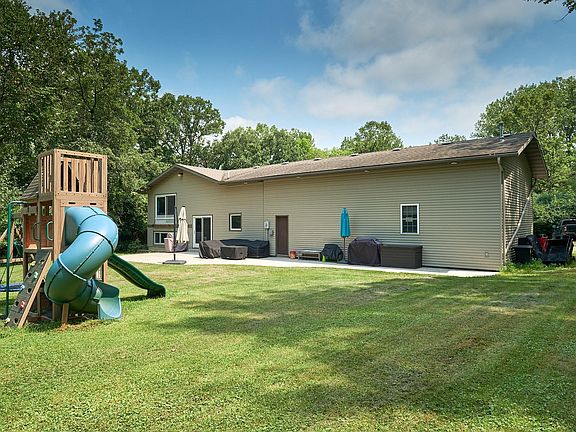 4th image of 2287 Timberidge Ln SE
