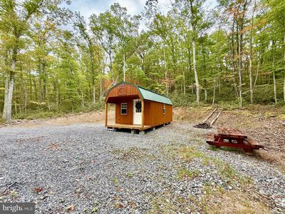 72 Spruce Shadows Ln, Riverton, WV, 26814