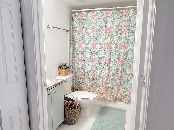 5th image of 1801 N Flagler Dr APT 617