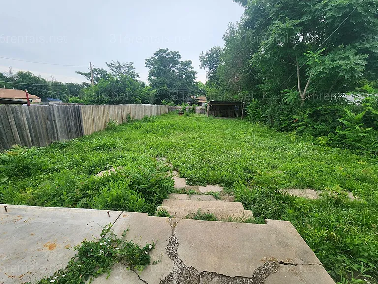 1152 N Cleveland Ave — Photo 8