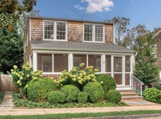 12 Amity St, Sag Harbor, NY 11963