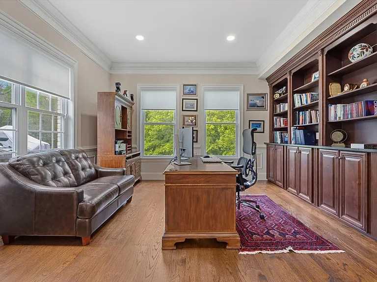 12107 Glen Mill Rd — Photo 12
