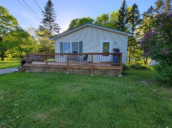 23 Spring Street, Calais, ME 04619