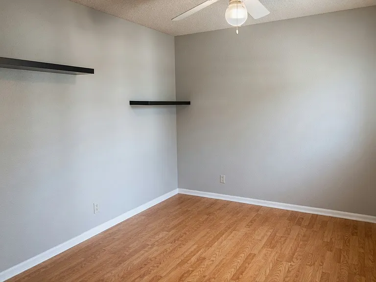 5662 NW 99th Way — Photo 14