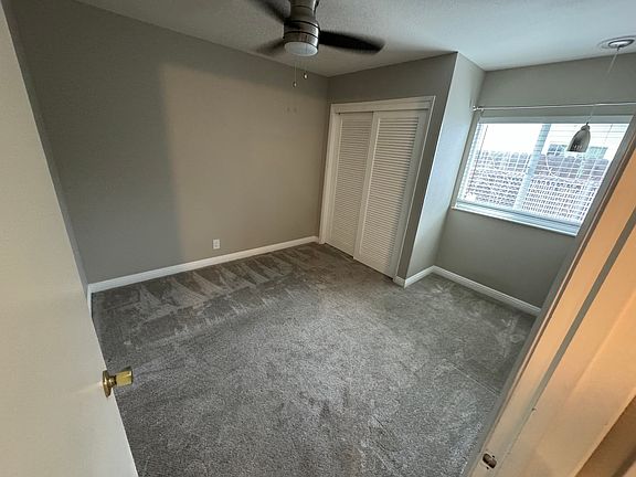 4th image of 323 Garden Ct