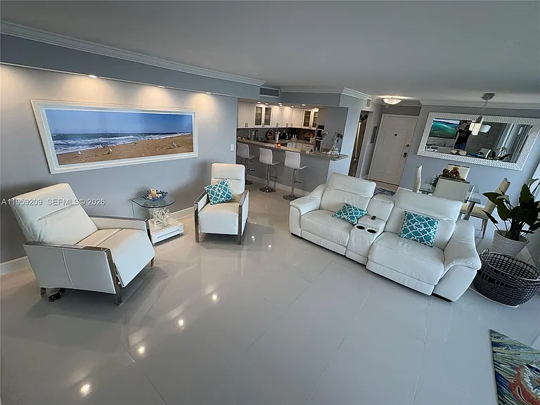 2030 S Ocean Dr #1812 — Photo 3