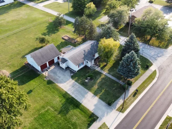 727 Park Ave, Fostoria, OH 44830