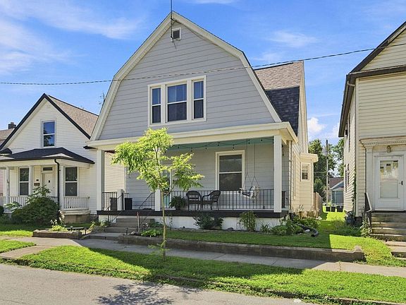 2nd image of 1111 Cottage Ave