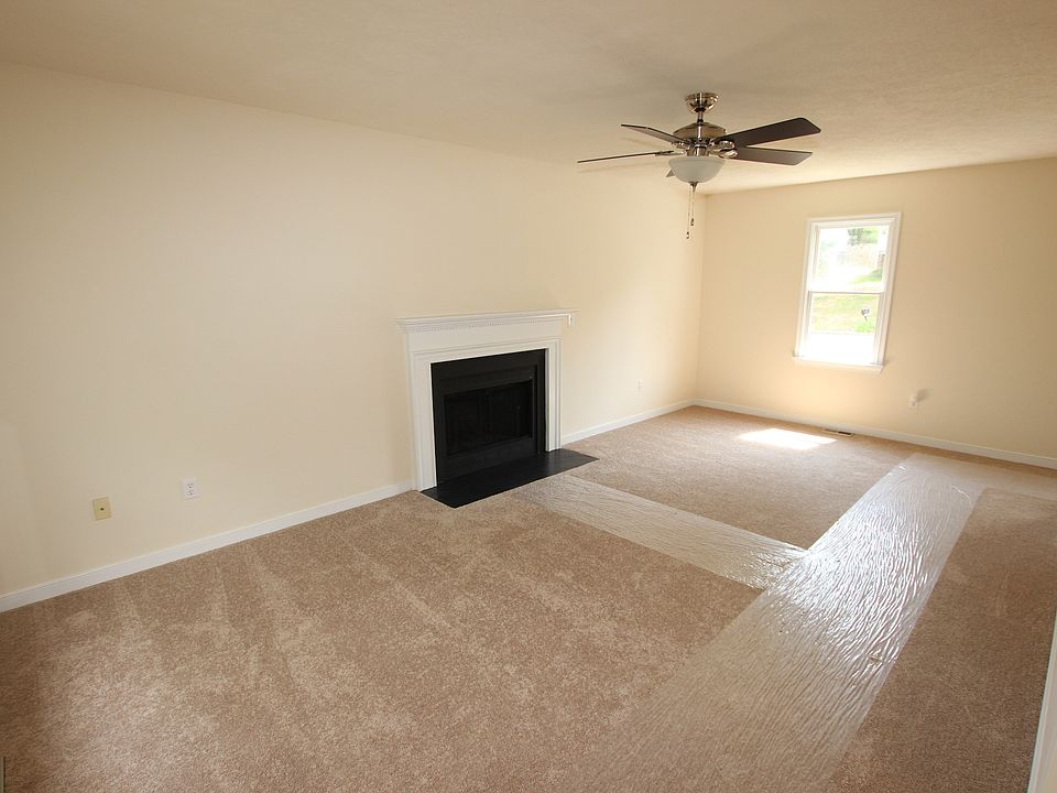 1st image of 8205 Skirmish Ln