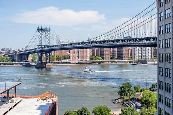 Rented by Compass | media 28