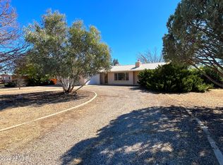 1102 E Justin St, Pearce, AZ 85625