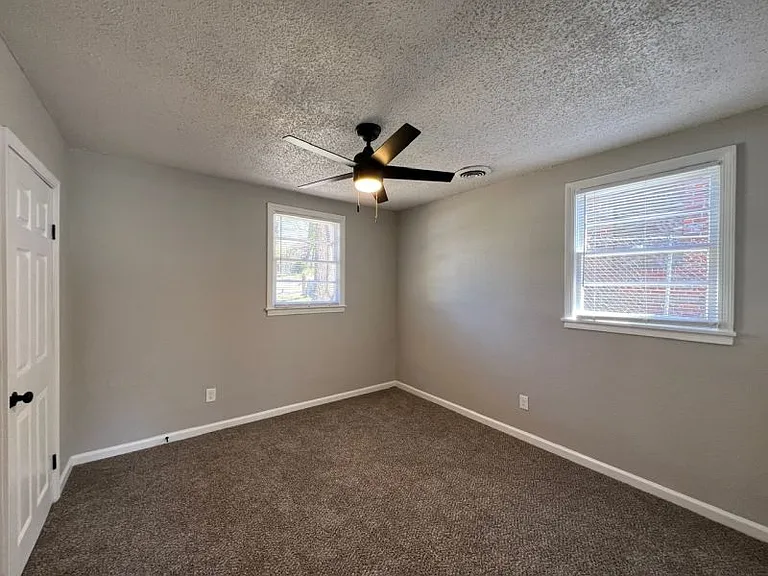 2277 Zanone Ave — Photo 8