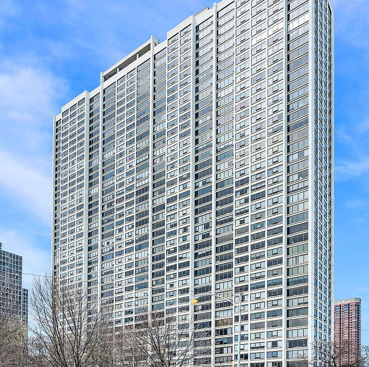 1st image of 2800 N Lake Shore Dr APT 3306