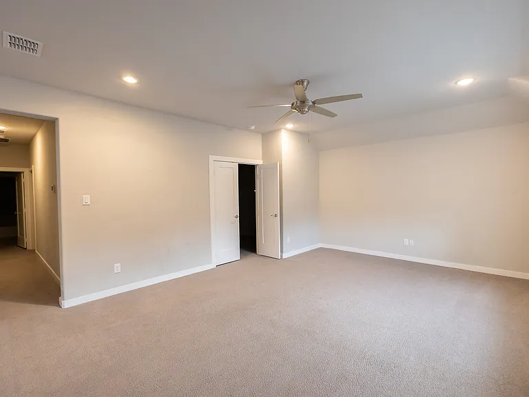 3609 Hollow Pine Dr — Photo 22