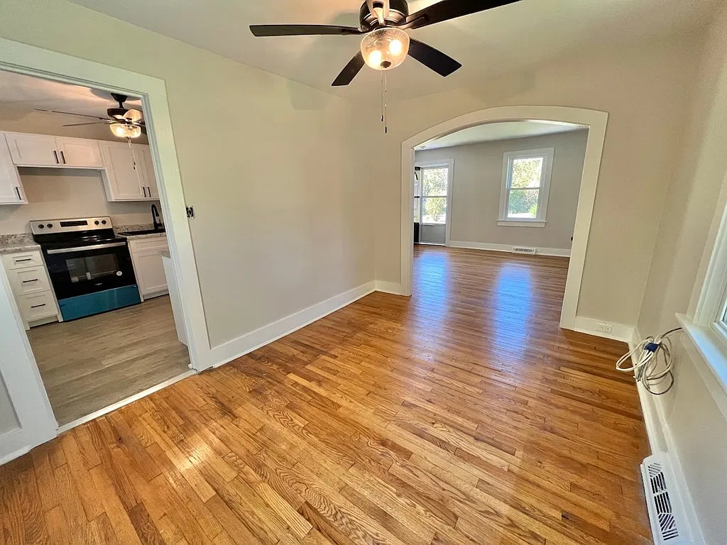 4 bed, 1.0 bath, $1,450 — Photo 4