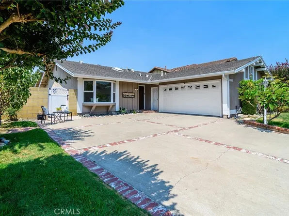10633 El Picador Cir, Fountain Valley, CA 92708