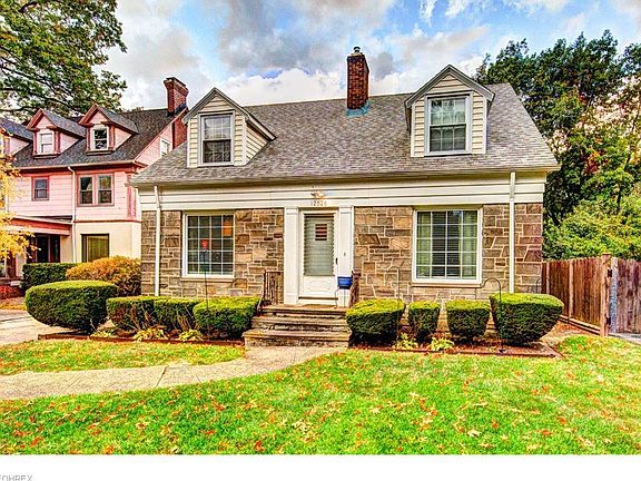 2nd image of 12526 Clifton Blvd
