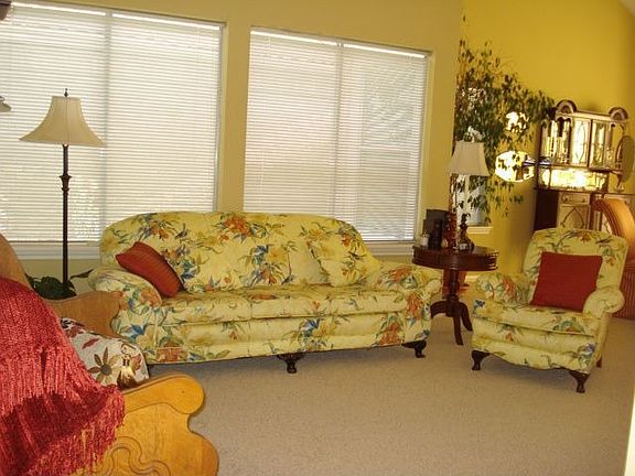 CINDY WHITESIDE, REALTOR 281-444-5140