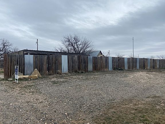 2nd image of 19801 State Highway 83