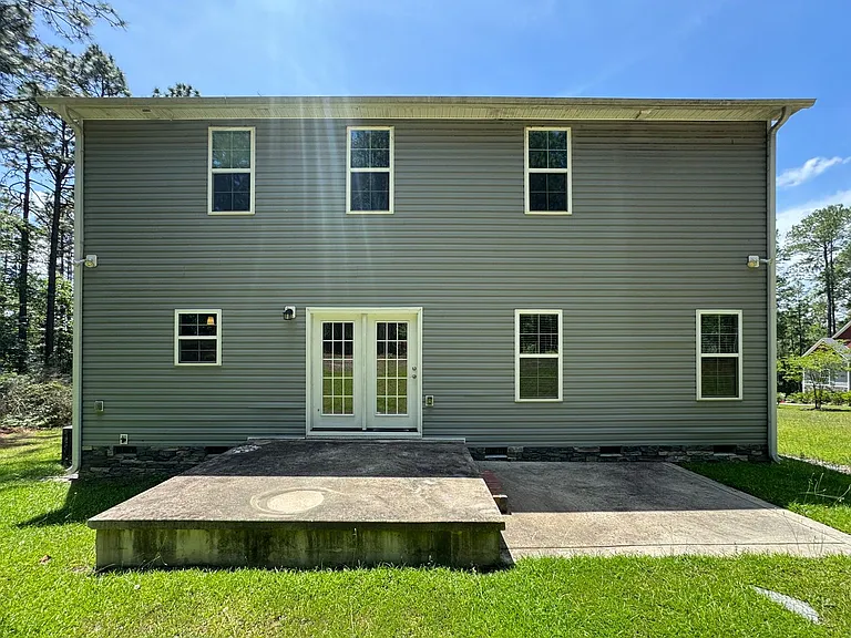 7550 Hillside Ave — Photo 35