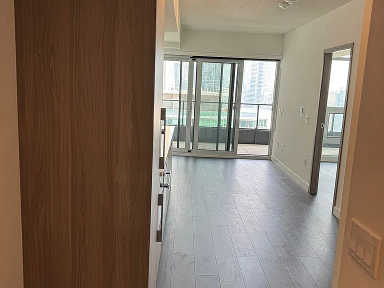 3 Concord Cityplace Way #3807 — Photo 5