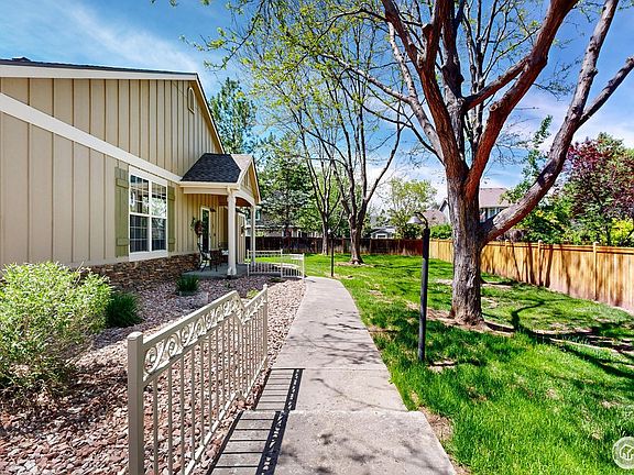 4th image of 5102 Stetson Creek Ct #B